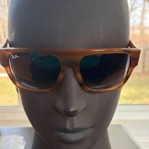 Ray-Ban Unisex Brown Tortoiseshell Wayfarer Sunglasses NWOT RB0360S 58-19-145